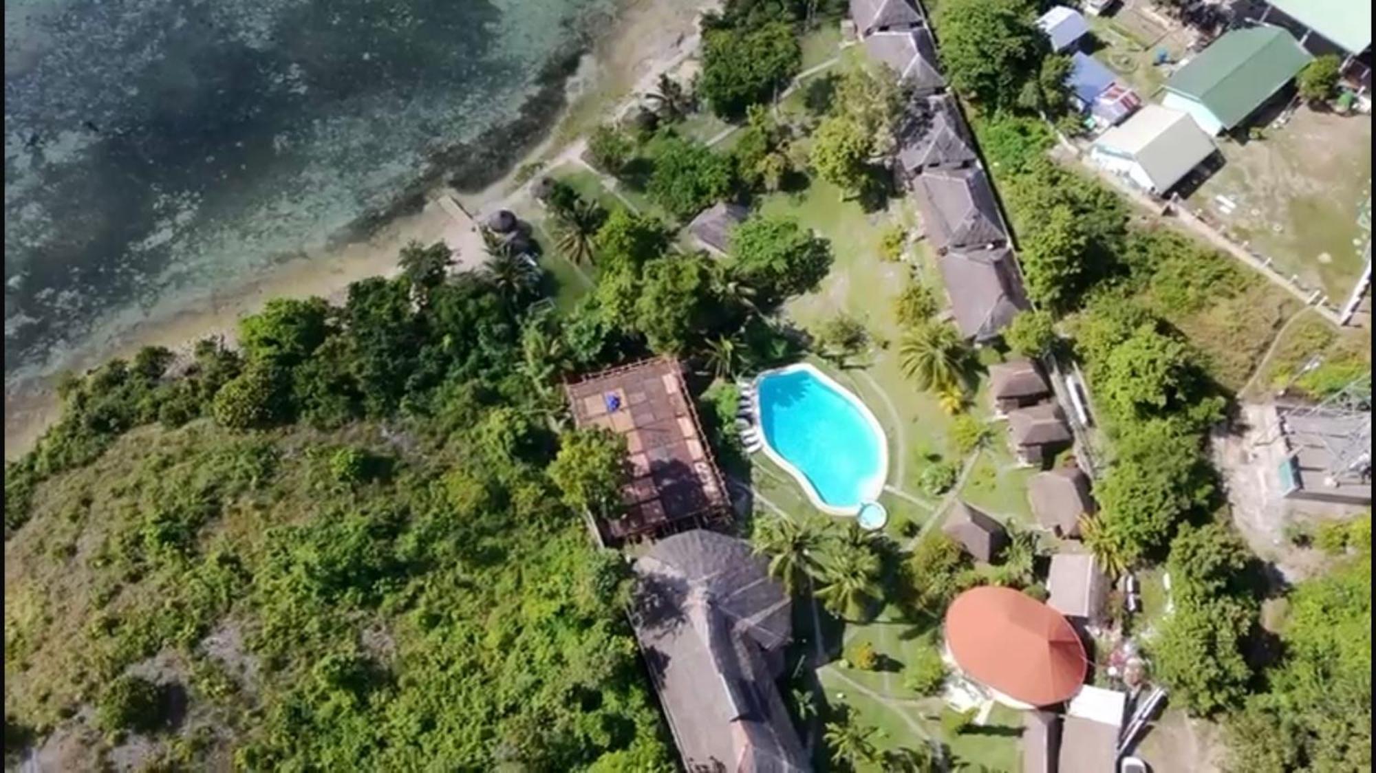 Cuestas Beach Resort And Restaurant Badian Exterior photo